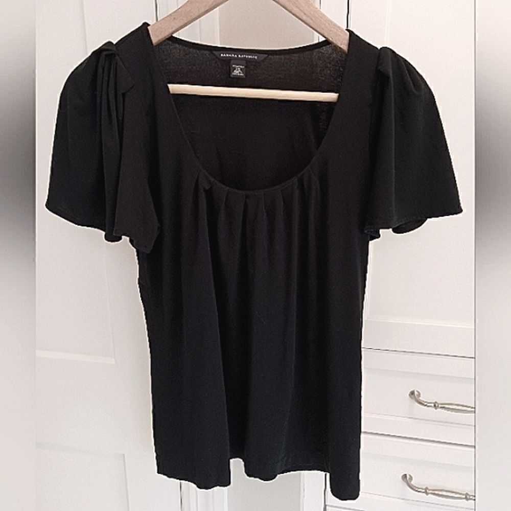 Banana Republic Flutter Sleeve Scoopneck Short Sleeved Blouse